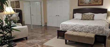 3 bedrooms, desk, iron/ironing board, travel cot