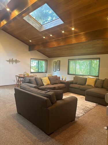 The Sequim Tree House is a spacious one bedroom with a bonus room for more guest
