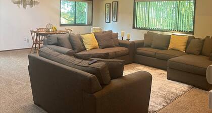 The Sequim Tree House is a spacious one bedroom with a bonus room for more guest