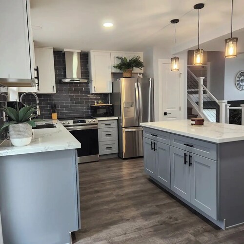 Spacious House in Federal Way - Perfectly Located