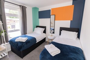3 dormitorios, tabla de planchar con plancha, wifi y ropa de cama