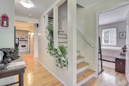 Winter Ski Chalet Escape-Pet-Friendly, 5 Mins to Skiing & Top Ski Cross Course 