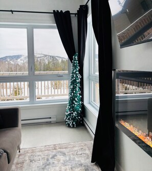 Interior - La Remontée | Lake and Spa (St-Côme)