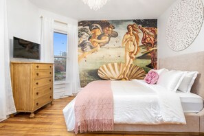 5 bedrooms