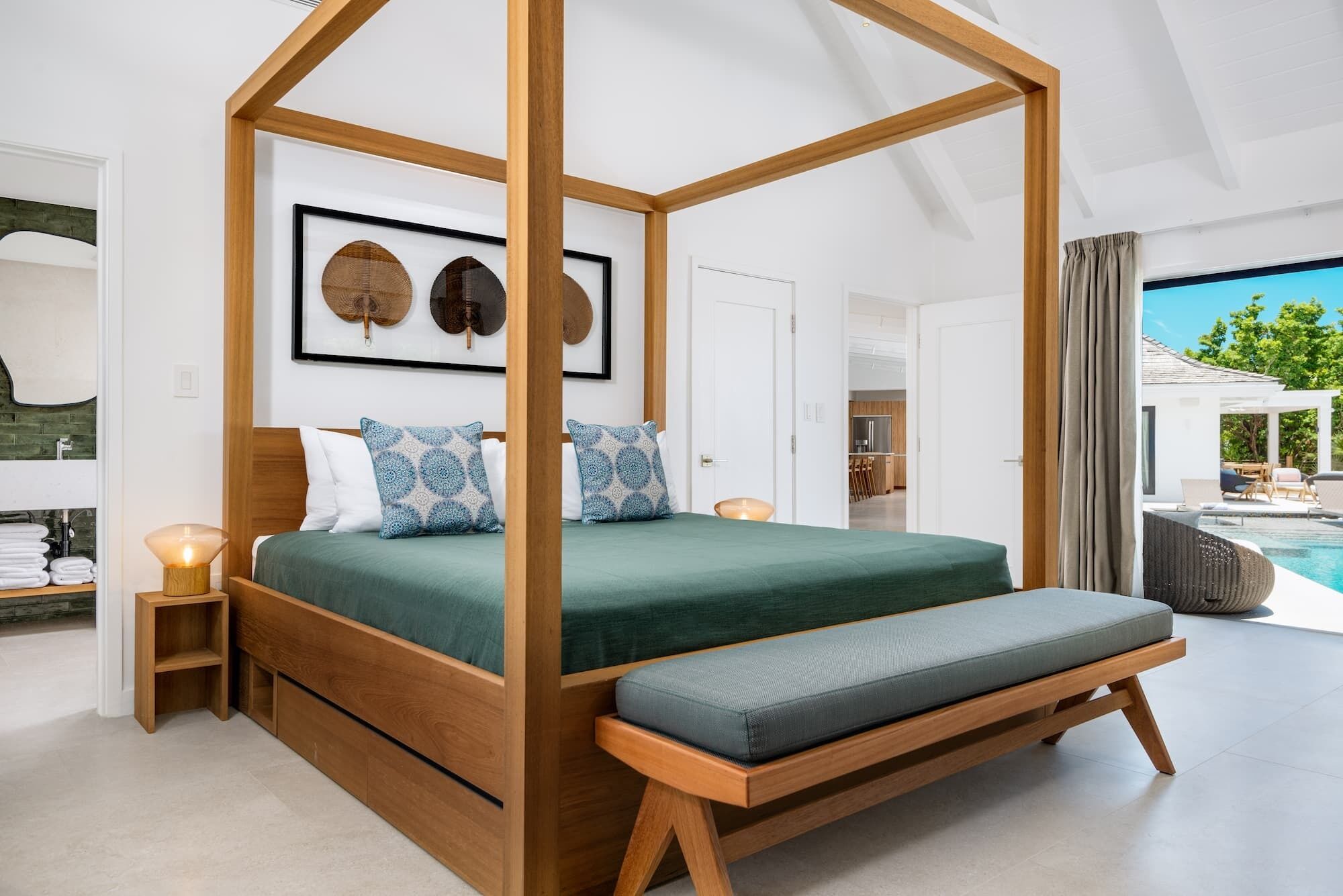 4 chambres, fer et planche à repasser, Wi-Fi, draps fournis