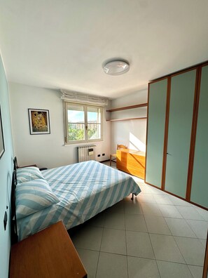 2 soverom, strykejern/-brett, wi-fi (inkludert) og sengetøy