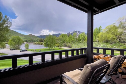 Wildflower Retreat with Resort Access | Pool, Golf, and More!