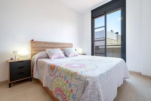 2 quartos, Wi-Fi de cortesia, roupa de cama