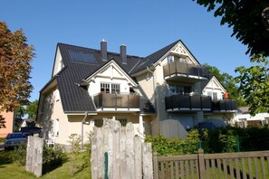 Nicht klassifiziertes Bild, 2 von 15, Schaltfläche