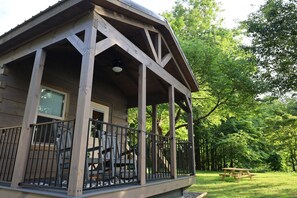 Unclassified image, 4 of 6, button