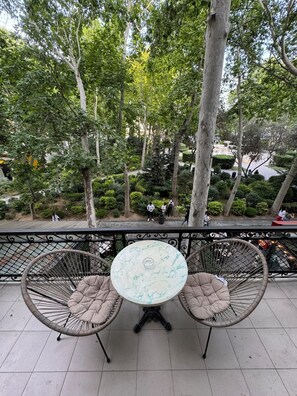City Apartment, Park View | Balcony view - Downtown Apartments Baku (Baku)