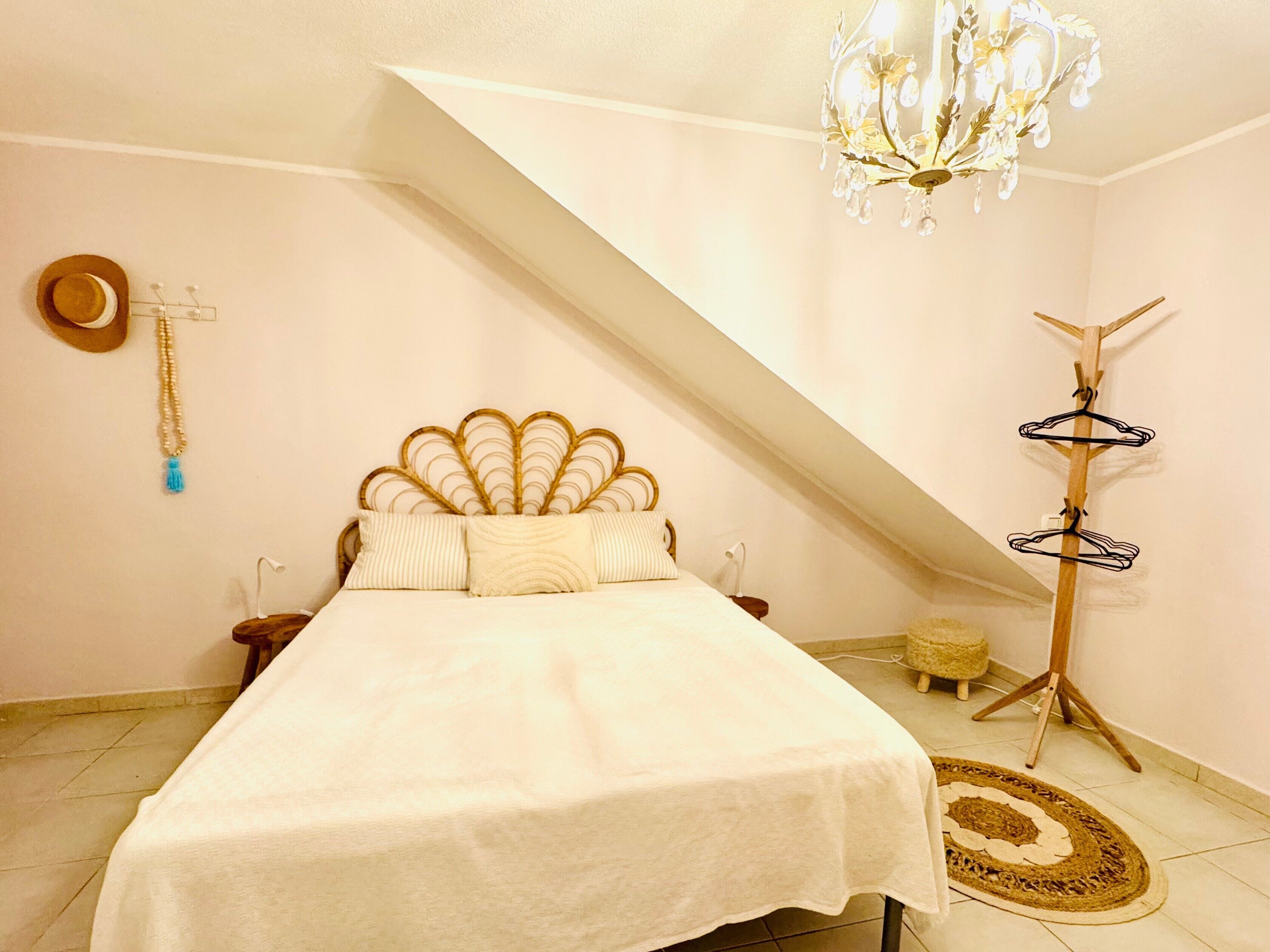 2 chambres, fer et planche à repasser, Wi-Fi gratuit, draps fournis