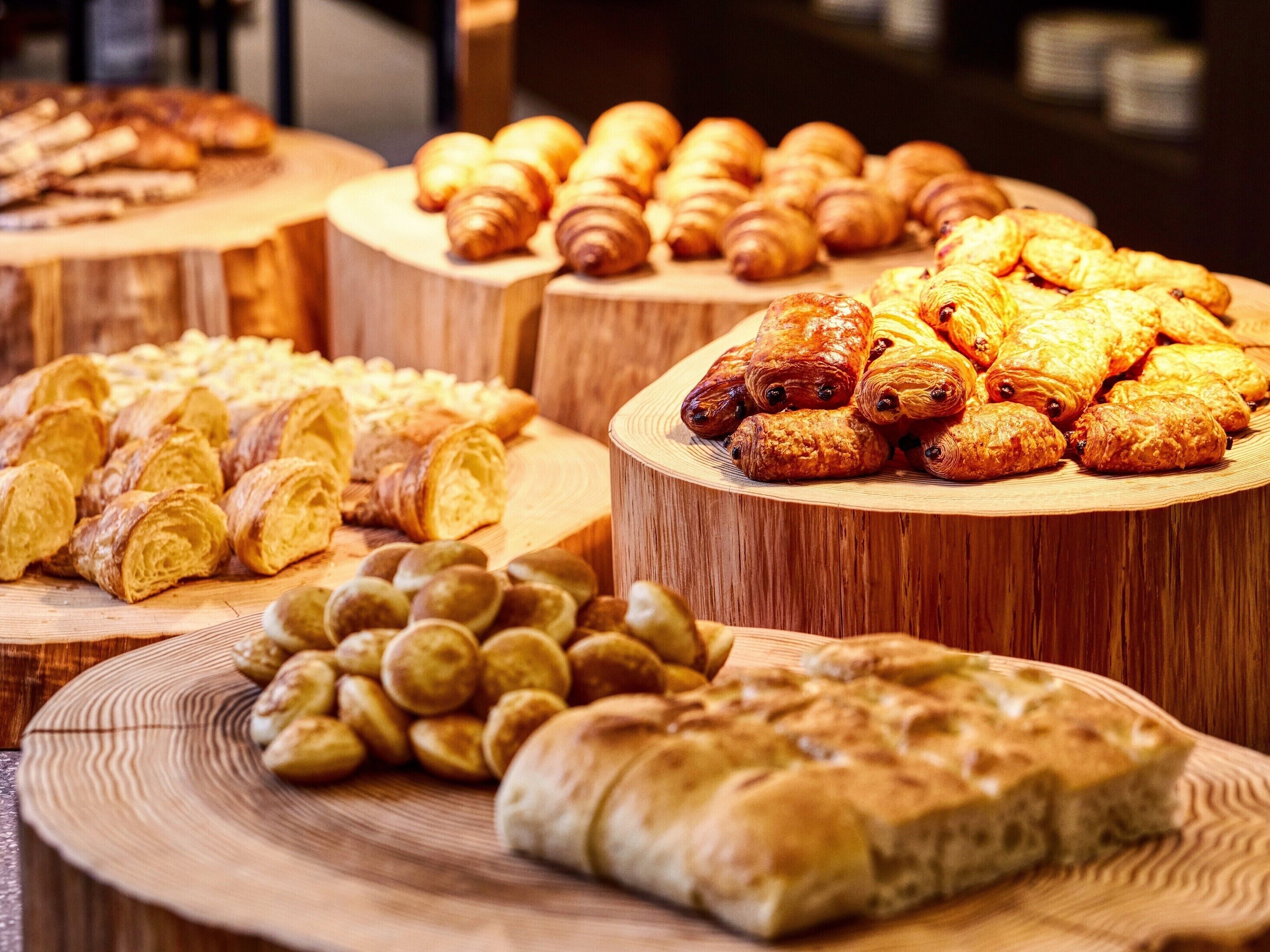 Frokostbuffé hver dag (mot et tillegg)