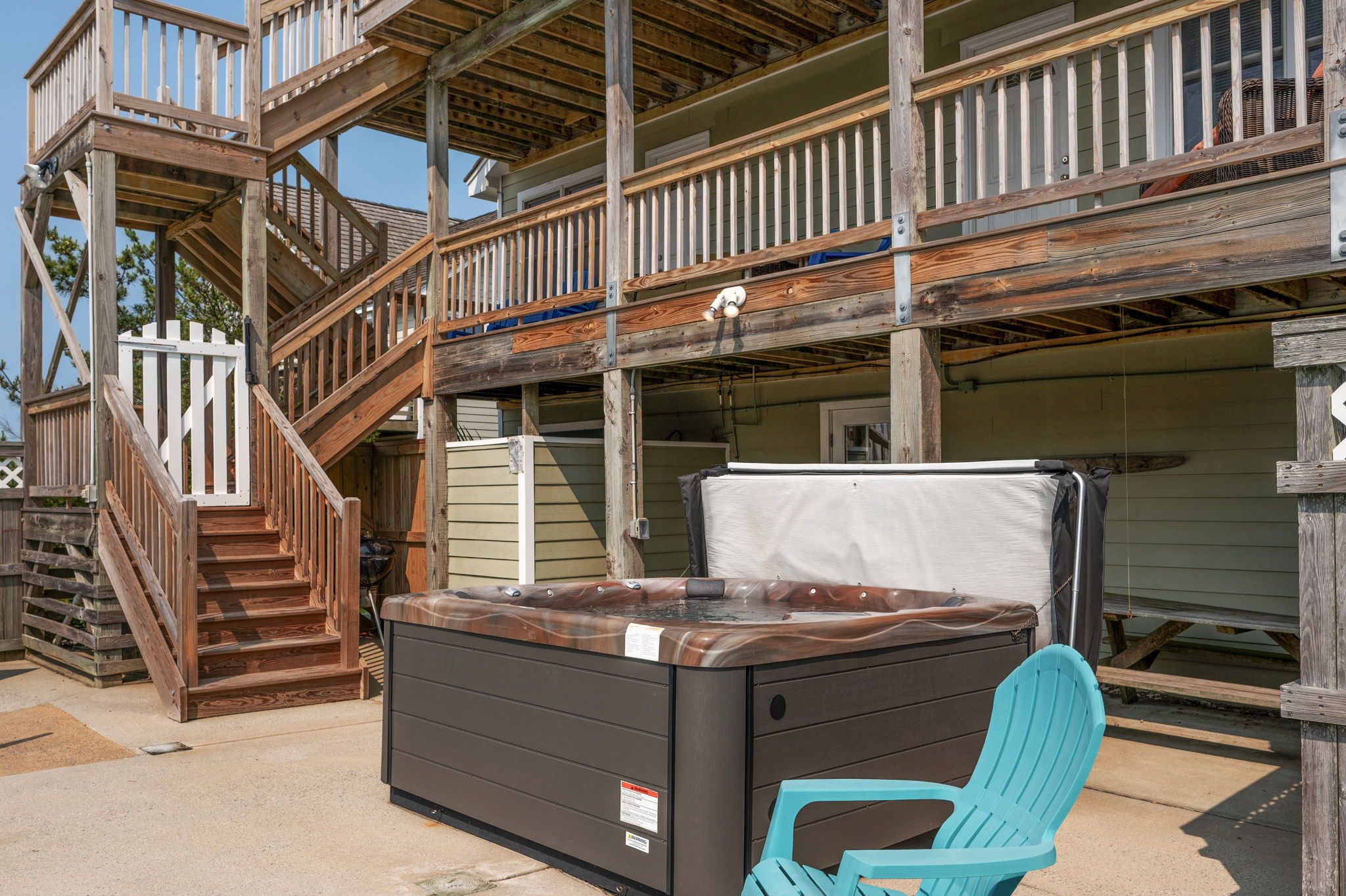 SS26: Wanderer's Rest | Pool Deck - Hot Tub