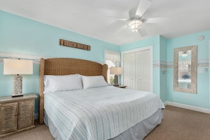 6 bedrooms, iron/ironing board, travel cot, free WiFi