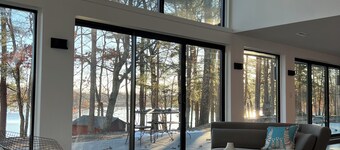 Majestic Lake Front Chalet 