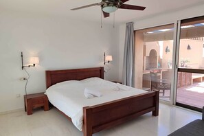 3 Schlafzimmer, Reisekinderbett, WLAN, Bettwäsche