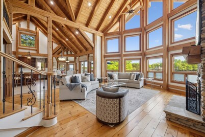 Landing At The Lake:  Craftsman Style Home w Pool, Hot Tub