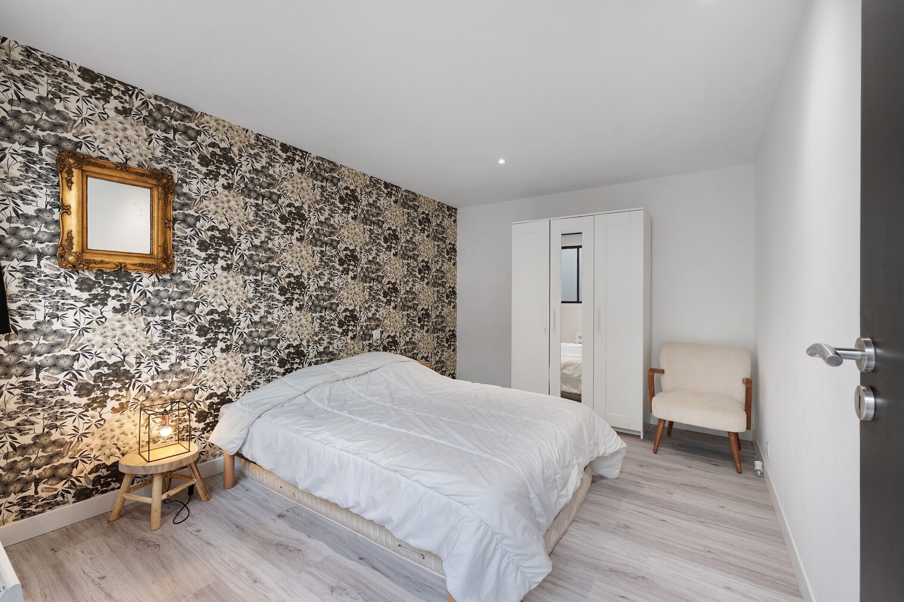 3 bedrooms, WiFi (free)