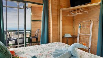 1 chambre, Wi-Fi gratuit, draps fournis