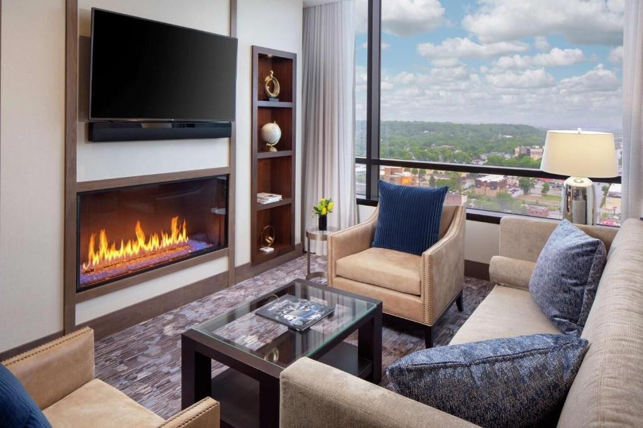 Hilton Rochester Mayo Clinic Area has a fitness center, shared lounge ...
