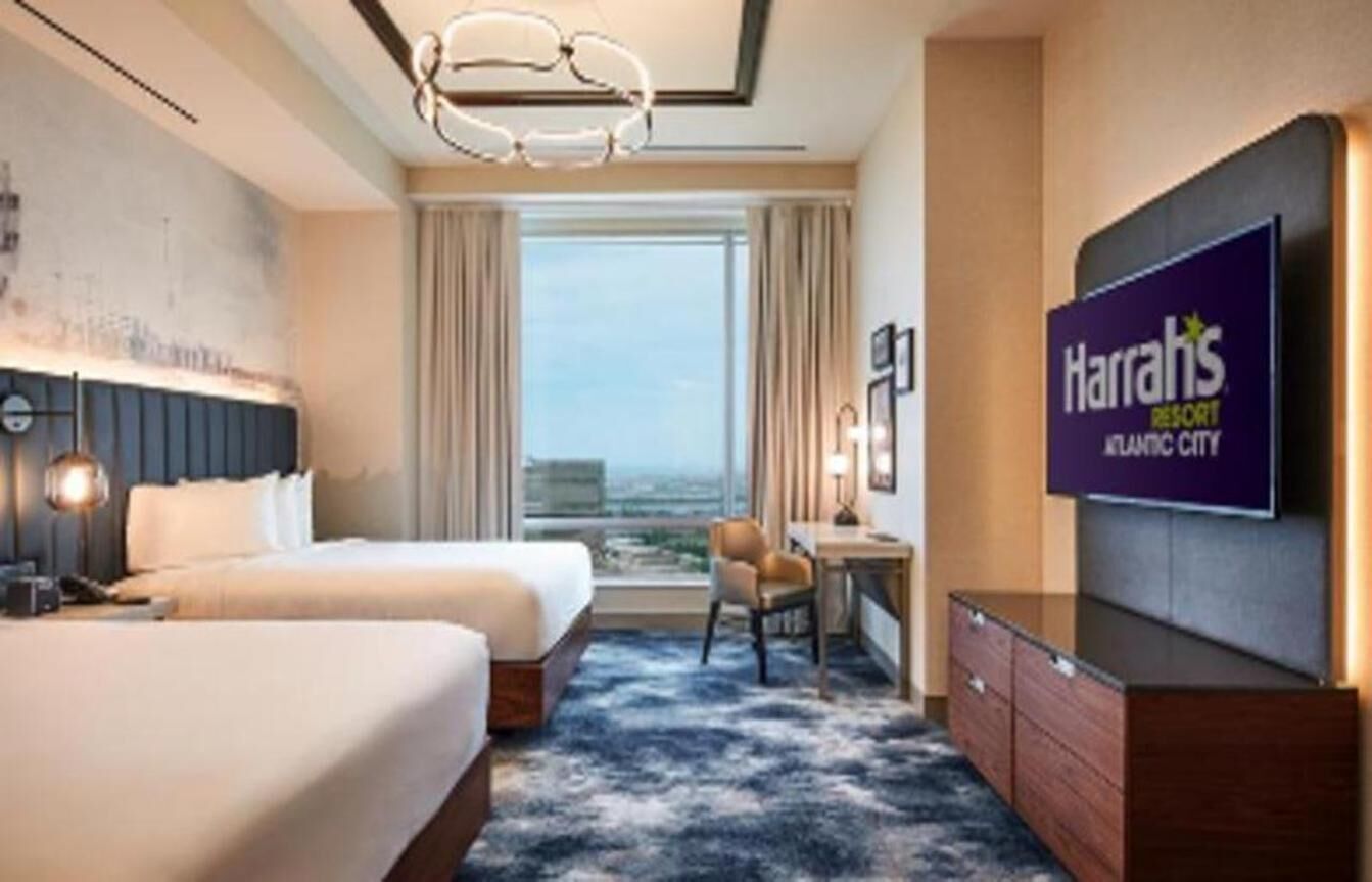 Featuring more than 175,000 square feet of casino space ...