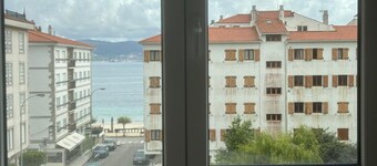 Desconectaengalicia Rosalía II, 100m Silgar Beach