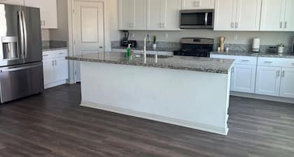 BEAUTIFUL 2 STORY HOUSE IN MORENO VALLEY