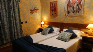 5 bedrooms, iron/ironing board, free WiFi, bed sheets