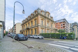 Exterior - GuestHost - Apartment Scuderie Claretta (Torino)