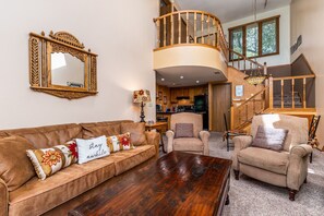 Una Smart TV, una chimenea