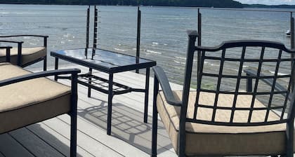 Shelburne Bay Waterfront Getaway