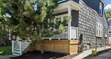 Stylish Studio in Walkers Point