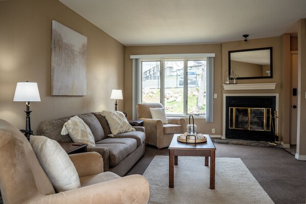 TV connectée, cheminée