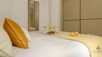 3 slaapkamers, een strijkplank/strijkijzer, internet, beddengoed