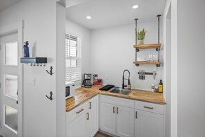 Coffee/tea maker, fridge, microwave, toaster - Charming Riverside Suite | Kitchenette, BBQ, Dock (Lake Cowichan)
