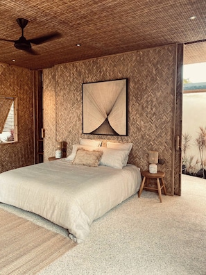 เอ็กซ์คลูซีฟวิลล่า, 4 ห้องนอน, ริมทะเล | 4 ห้องนอน, ตู้นิรภัยในห้องพัก, Wi-Fi ฟรี