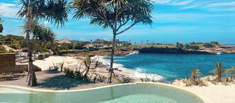 The Cabins Sandy Bay 