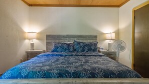 3 chambres, fer et planche à repasser, Wi-Fi, literie fournie