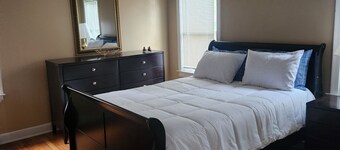 Cozy 3-bedroom bungalow in marvelous Memphis with AC, WiFi