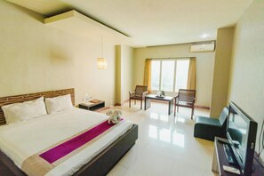 Superior Room | Bed sheets - Hotel Bidari Lombok (Mataram)
