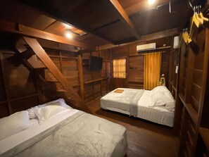 Family Triple Room, Multiple Beds, Golf View