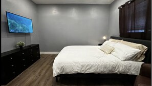 2 slaapkamers, een strijkplank/strijkijzer, wifi, beddengoed