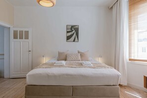 5 Schlafzimmer, Reisekinderbett, WLAN, Bettwäsche