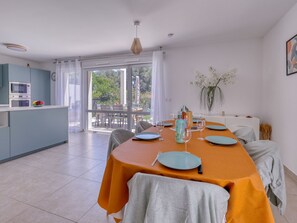 Dining - Villas Indigo by Interhome (La Ciotat)