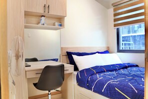 2 Schlafzimmer, Schreibtisch, Bügeleisen/Bügelbrett, WLAN