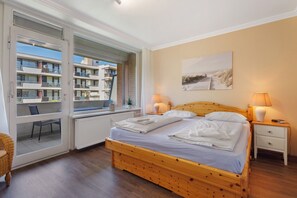 1 chambre, bureau, Wi-Fi gratuit, draps fournis