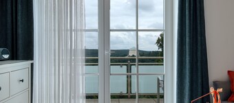 Apartment 'Rosi' with Balcony and Wi-Fi