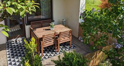Holiday Apartment "Wiesenblümle" with Private Terrace, Private Garden and Wi-Fi