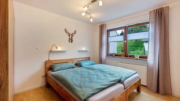 1 chambre, fer et planche à repasser, Wi-Fi gratuit, draps fournis